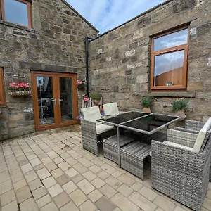  Holiday home Cozy Close To Haworth Sleeps 2 With Garden United Kingdom